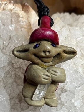 Vintage Unisex Gnome or Troll Crystal Necklace - NWOT